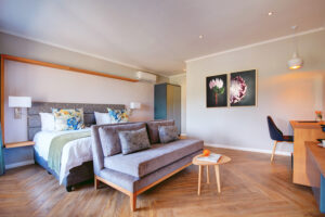 Gallery Thumbnail 6
